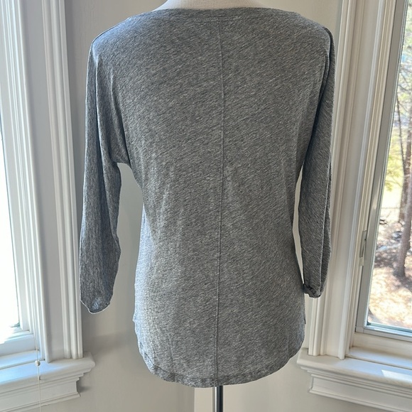 J Crew Grey Vintage Cotton Boat Neck Tee, 3/4 Sleeves, Like New, Size Small - Picture 4 of 7